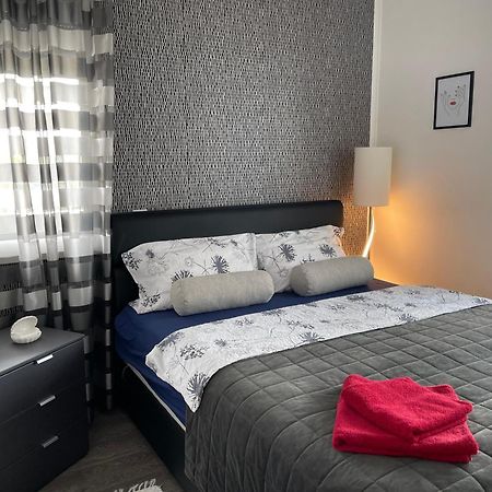 Silver Gray Appartment Balatonlelle Ngoại thất bức ảnh