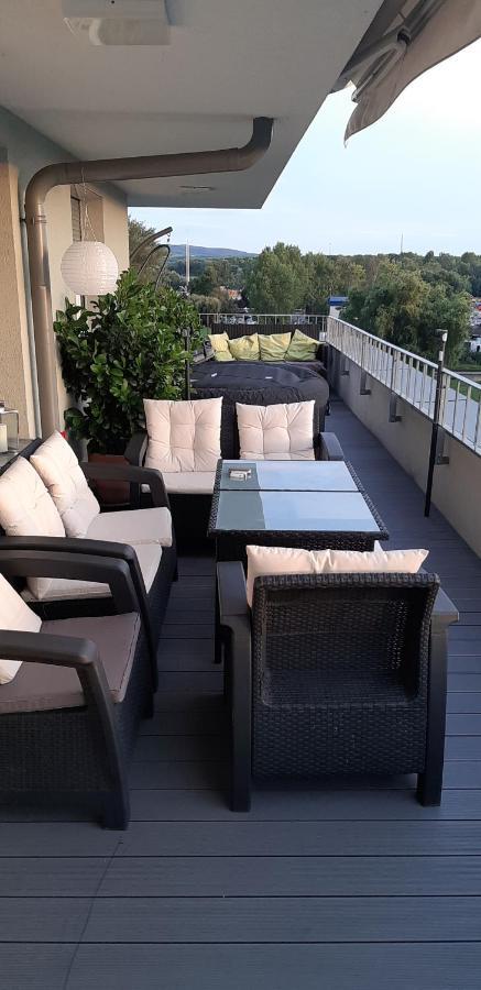 Silver Gray Appartment Balatonlelle Ngoại thất bức ảnh