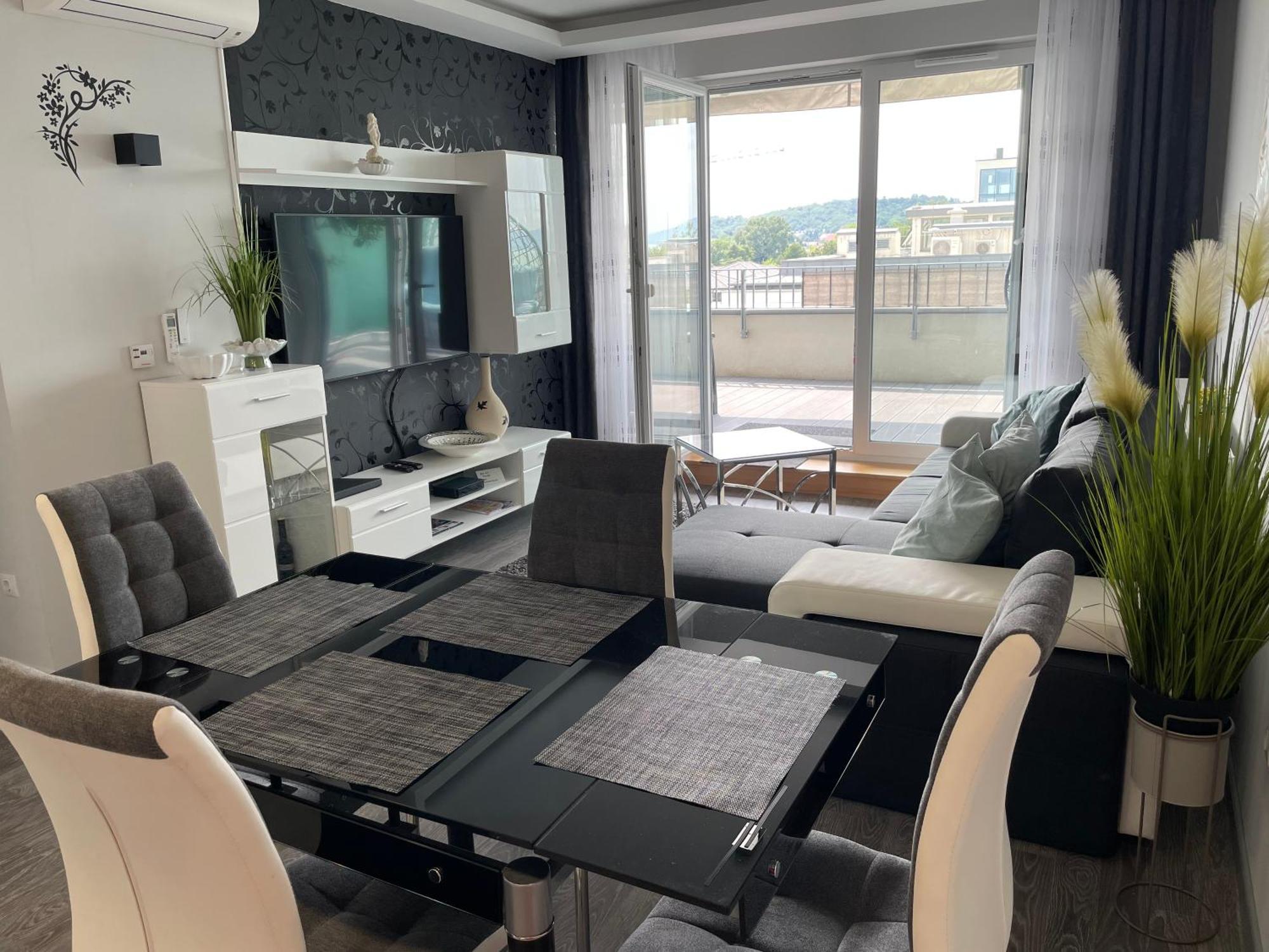 Silver Gray Appartment Balatonlelle Ngoại thất bức ảnh